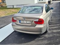 begagnad BMW 320 i Sedan Advantage Euro 4