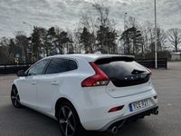 begagnad Volvo V40 D3 Geartronic Momentum, R-Design Euro 6