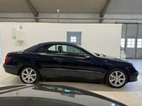 Begagnad Mercedes CLK350 Elegance 272 HK (200 kW) 2006 Mörkblå Cab