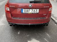 begagnad Skoda Octavia Combi RS 2.0 TSI Euro 6