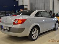 Begagnad Renault Mégane II 135 HK (99 kW) 2004 Grå