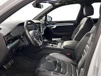 begagnad VW Touareg R-Line V6 TDI 4M Tiptronic 2018, SUV