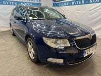 Begagnad Skoda Superb Elegance 170 HK (125 kW) 2011 Blå Kombi