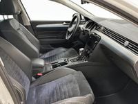 Begagnad VW Passat GTE 2020 Vit Kombi