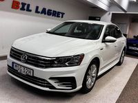 Begagnad VW Passat R-line 170 HK (125 kW) 2017 Vit Sedan