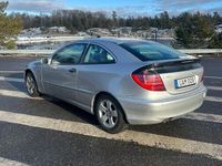 Begagnad Mercedes C180 143 HK (105 kW) 2003
