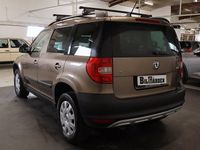 begagnad Skoda Yeti 1.4 TSI /Farthållare/Navigation/ 2302kr/mån