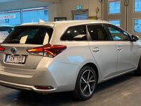 begagnad Toyota Auris Touring Sports Hybrid Aut Gps M-värmare Comfort 2018, Halvkombi