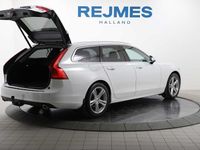 begagnad Volvo V90 D4 AWD Momentum Advanced Edition 2019, Kombi