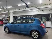 Begagnad Kia Ceed 116 HK (85 kW) 2009 Blå Halvkombi
