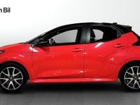 Begagnad Toyota Yaris Hybrid 2021 Röd