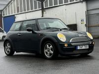 begagnad Mini Cooper (116hk) S&V hjul/Låga mil/Sv-Såld/AC