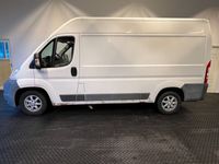 begagnad Peugeot Boxer Van 333 3.0 HDi 158hk / Dragkrok / Nybes.