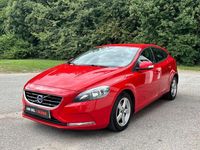 Begagnad Volvo V40 Kinetic 150 HK (110 kW) 2014 Röd Kombi