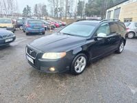 Begagnad Volvo V70 Momentum 200 HK (147 kW) 2009 Svart Kombi