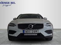 Begagnad Volvo V60 CC 197 HK (144 kW) 2022 Vit Kombi