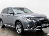 Begagnad Mitsubishi Outlander 224 HK (164 kW) 2019 Grå SUV
