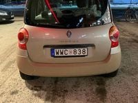 Begagnad Renault Modus 98 HK (72 kW) 2005 Minibuss