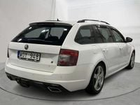 Begagnad Skoda Octavia RS 184 HK (135 kW) 2014 Vit Halvkombi