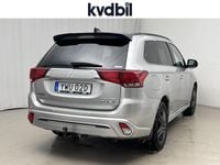 Begagnad Mitsubishi Outlander P-HEV 2019 Silver