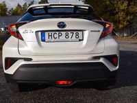 begagnad Toyota C-HR 1,8 Hybrid Executive JBL B-Kamera 2017, SUV