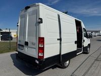 Begagnad Iveco Daily 136 HK (100 kW) 2011 Vit Van