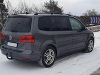 Begagnad VW Touran 140 HK (102 kW) 2012 Minibuss