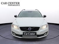 Begagnad Volvo V70 Standard 150 HK (110 kW) 2016 Vit Kombi