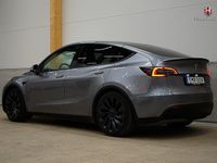 Begagnad Tesla Model Y Performance 392 kW (534 HK) 2023 Grå SUV