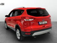 Begagnad Ford Kuga Trend 180 HK (132 kW) 2014 Röd SUV