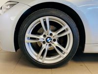 begagnad BMW 320 i xDrive Touring M-sport Läder Navi Drag HiFi 2019, Kombi