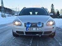 Begagnad Volvo V50 140 HK (102 kW) 2005 Grå Kombi