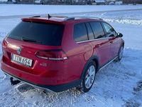 begagnad VW Golf Alltrack 1.8 TSI 4Motion Premium Värmare 2018, Crossover