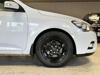 Begagnad Kia Ceed Sportswagon 128 HK (94 kW) 2011 Vit Kombi