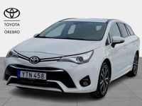 Begagnad Toyota Avensis Edition 148 HK (108 kW) 2017 Vit Kombi