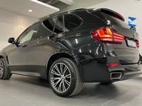 begagnad BMW X5 30d xDrive M-sport Innovation Night Vision Värmare Drag