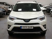 Begagnad Toyota RAV4 Hybrid Executive 197 HK (144 kW) 2017 Vit SUV