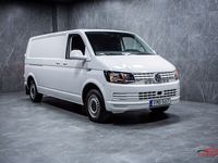 begagnad VW Transporter T30 2.0 TDI MOMS 102hk Dragkrok