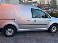 begagnad VW Caddy Skåpbil 2.0 TDI 1 Ägare *MOMS* 1 år Garanti