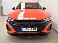 begagnad Audi Q8 e-tron 55 e-tron quattro S Line Selection SE SPEC OMG LEV