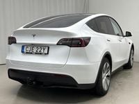 Begagnad Tesla Model Y RWD 250 kW (340 HK) 2023 Vit SUV