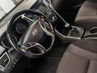 begagnad Hyundai i30 5-dörrar 1.6 CRDi Euro 5