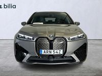 Begagnad BMW iX 455 kW (619 HK) 2023 Grå SUV