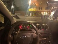 Begagnad Ford Fiesta 70 HK (51 kW) 2006 Halvkombi