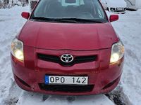 Begagnad Toyota Auris 124 HK (91 kW) 2007 Halvkombi