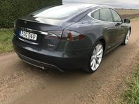 begagnad Tesla Model S P85D med fri Supercharger