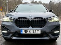 Begagnad BMW X1 Sport Line 220 HK (161 kW) 2021 Grå SUV