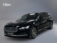 Begagnad Volvo V90 Core 350 HK (257 kW) 2023 Svart Kombi
