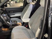 Begagnad Mazda MX30 Makoto 105 kW (143 HK) 2022 Svart SUV