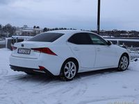 Begagnad Lexus IS300h 181 HK (133 kW) 2018 Vit Sedan
